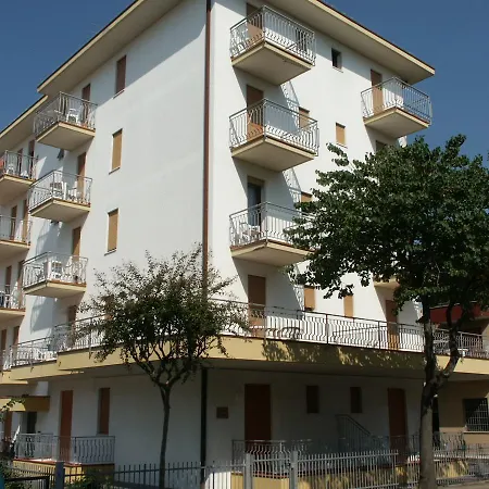Condominio Michelangelo * Lido di Jesolo